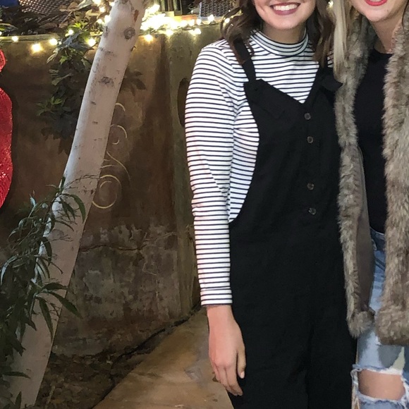 Black & White Striped Long Sleeve Bodysuit - Small - Picture 3 of 3